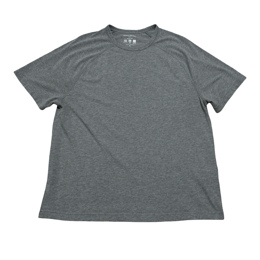 Banana Republic Men's Quick Dry Moisture Wick T Shirt Size XL 22 x 28